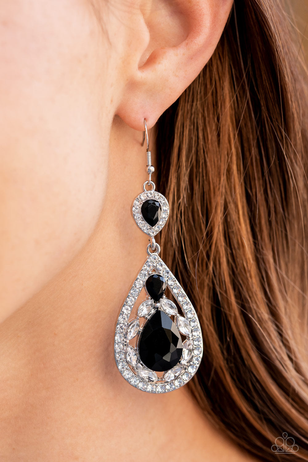 Paparazzi Accessories: Posh Pageantry Black Earring
