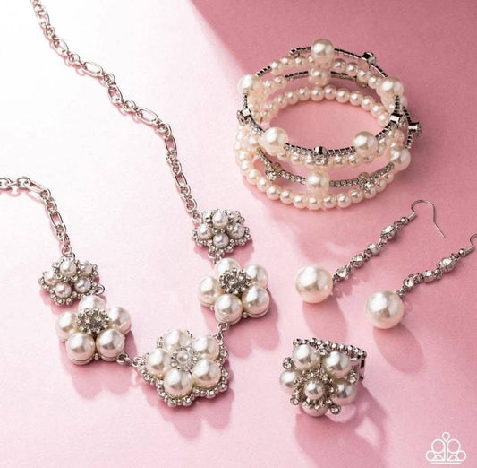 Paparazzi Accessories: Fiercely 5th Avenue Complete Set