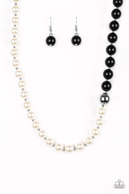 Paparazzi Accessories: 5th Avenue A-Lister - Black Necklace