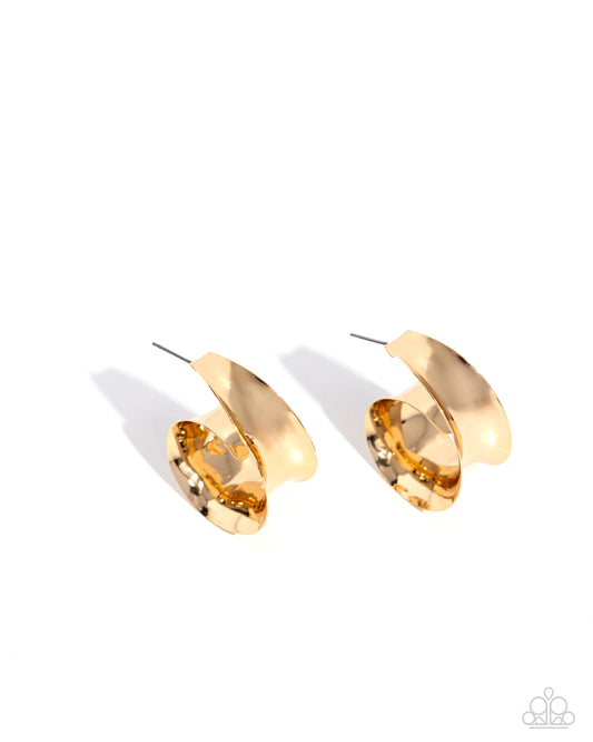 Paparazzi Accessories: Curly Cadence - Gold Earring