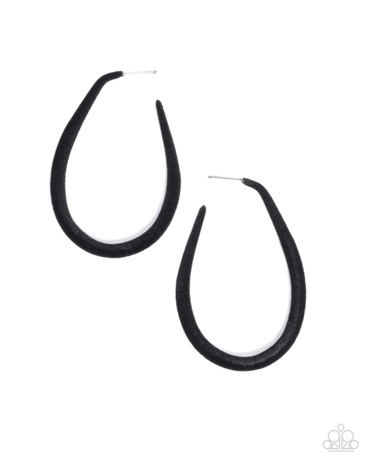 Paparazzi Accessories: The Right Angle - Black Earring