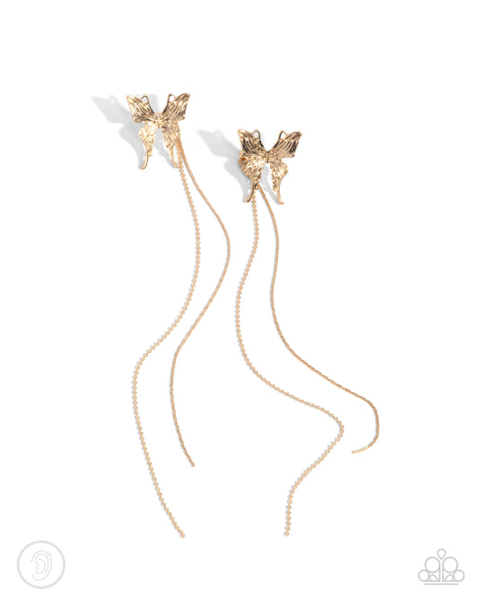 Paparazzi Accessories: Take Flight - Gold Ear Cuff
