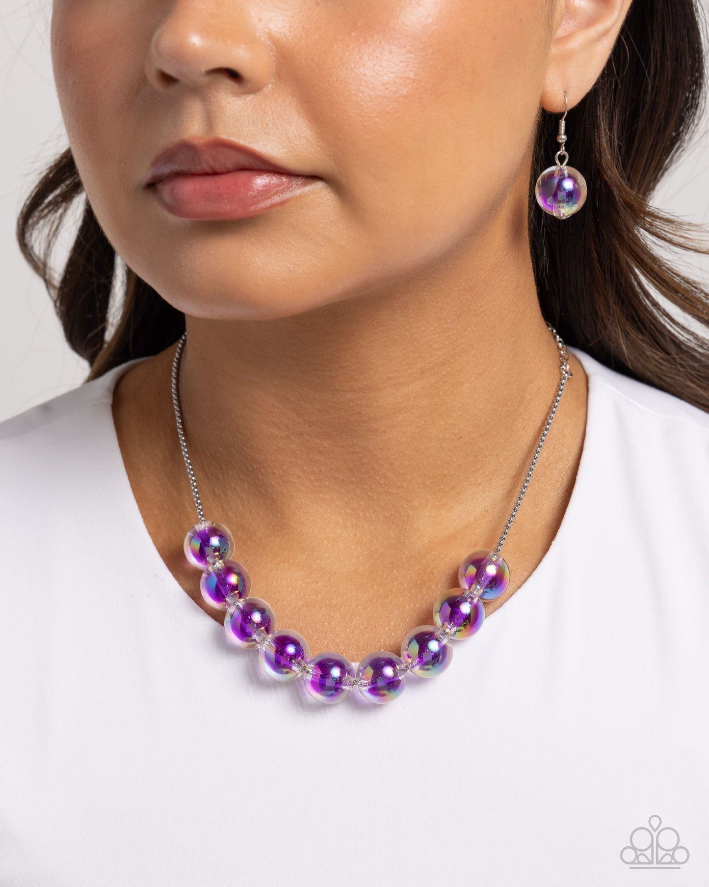 Paparazzi Accessories: Iridescent Identity - Purple Necklace