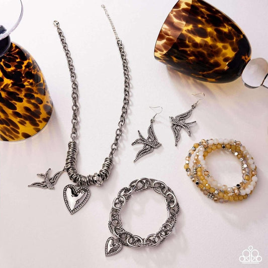 Paparazzi Accessories: Sunset Sightings (Aug 25)