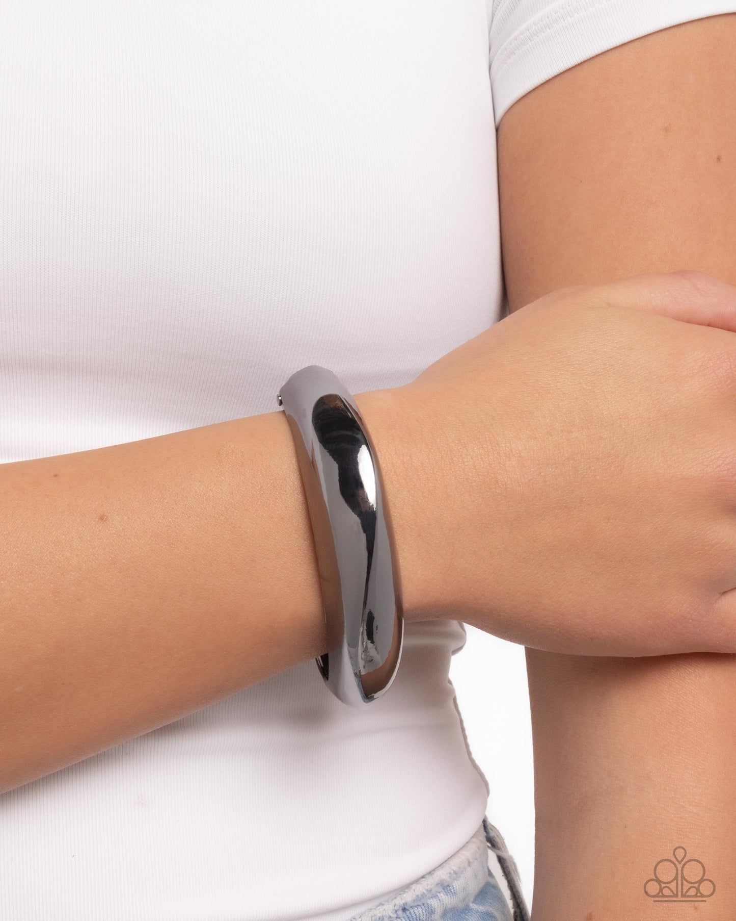 Paparazzi Accessories: Sleek Sojourn Black Bracelet