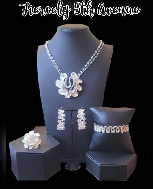 Paparazzi Accessories: Fiercely 5th Ave Fashion Fix Complete Set (November 2023)