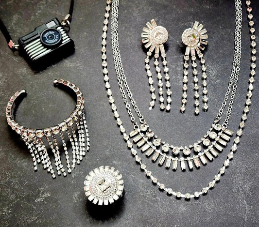 Paparazzi Accessories: Magnificent Musings Complete Trend