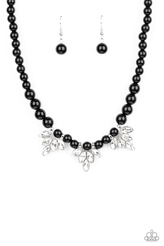 Paparazzi Accessories: Society Socialite - Black Necklace