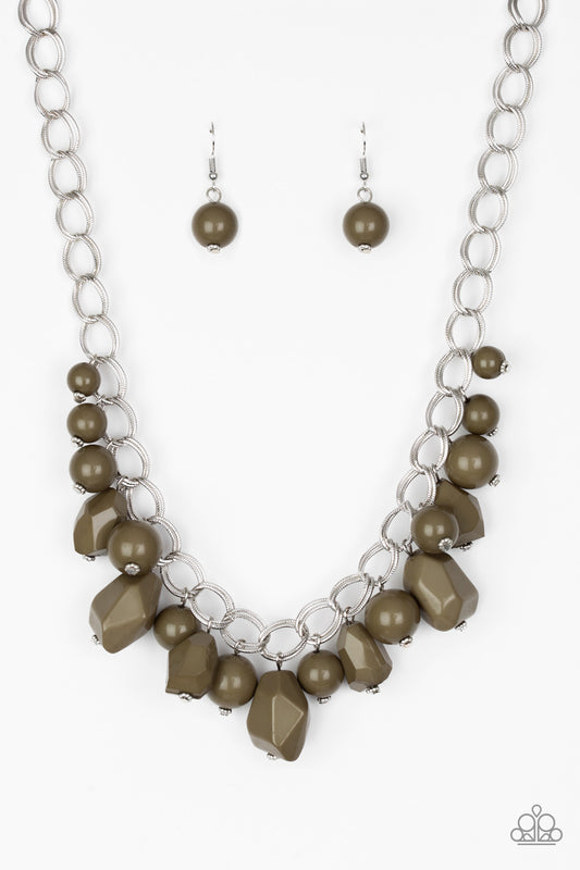 Paparazzi Accessories: Gorgeously Globetrotter - Green Necklace