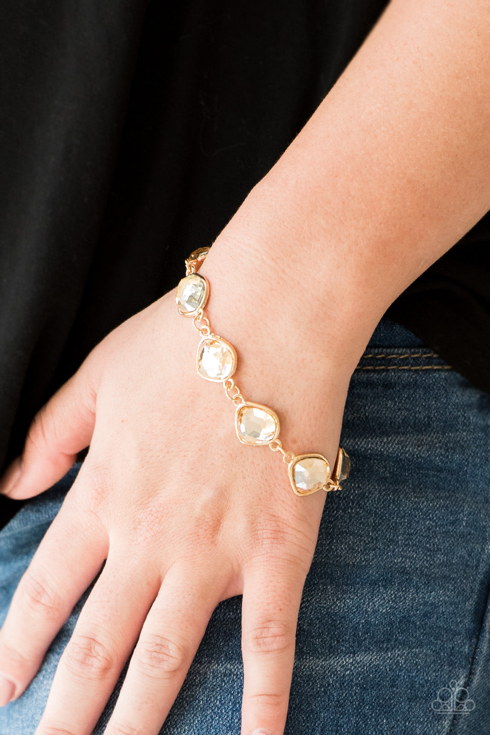 Paparazzi Accessories: Perfect Imperfection - Gold Bracelet