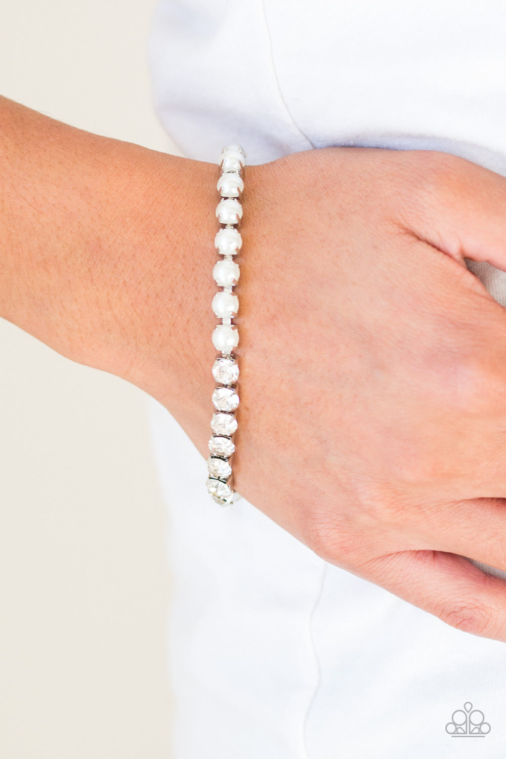 Paparazzi Accessories: Out Like A SOCIALITE - White Bracelet