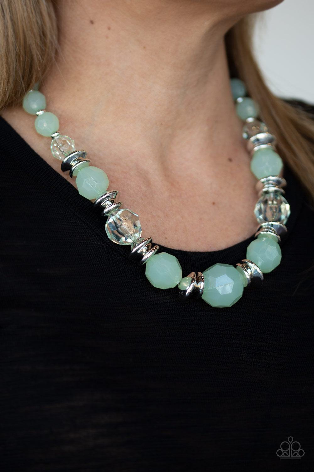 Paparazzi Accessories: Dine and Dash - Green Necklace