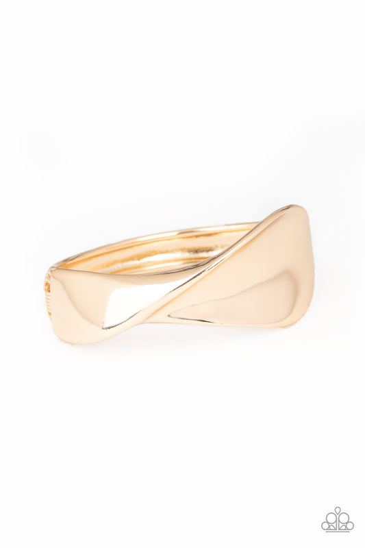 Paparazzi Accessories: Retro Reflections - Gold Bracelet