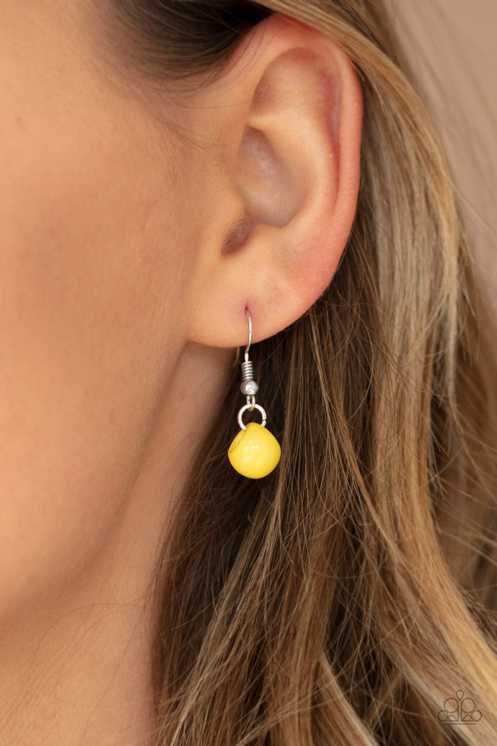 Paparazzi Accessories: Bubbly Brilliance - Yellow Necklace
