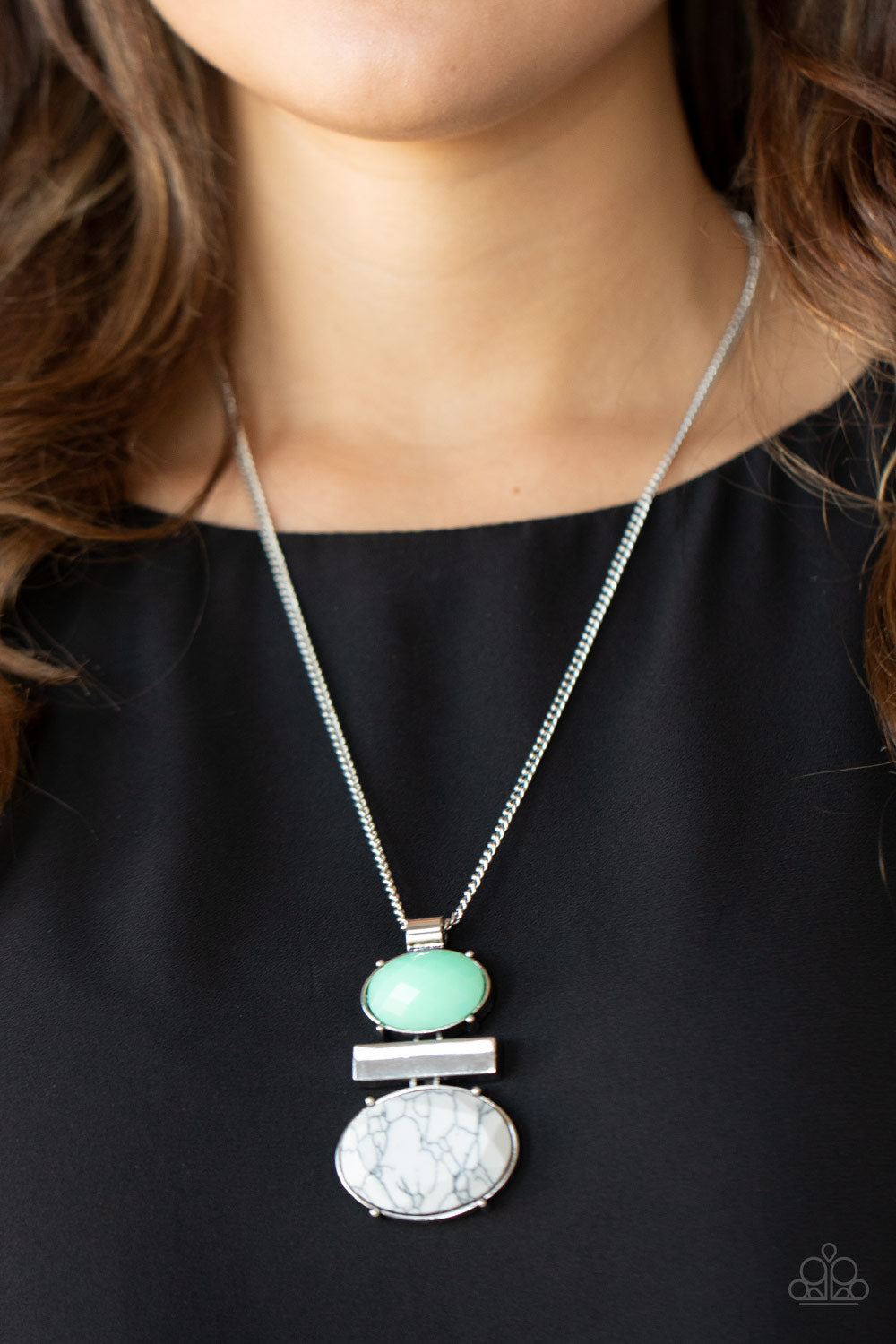 Paparazzi Accessories: Finding Balance - Green Necklace