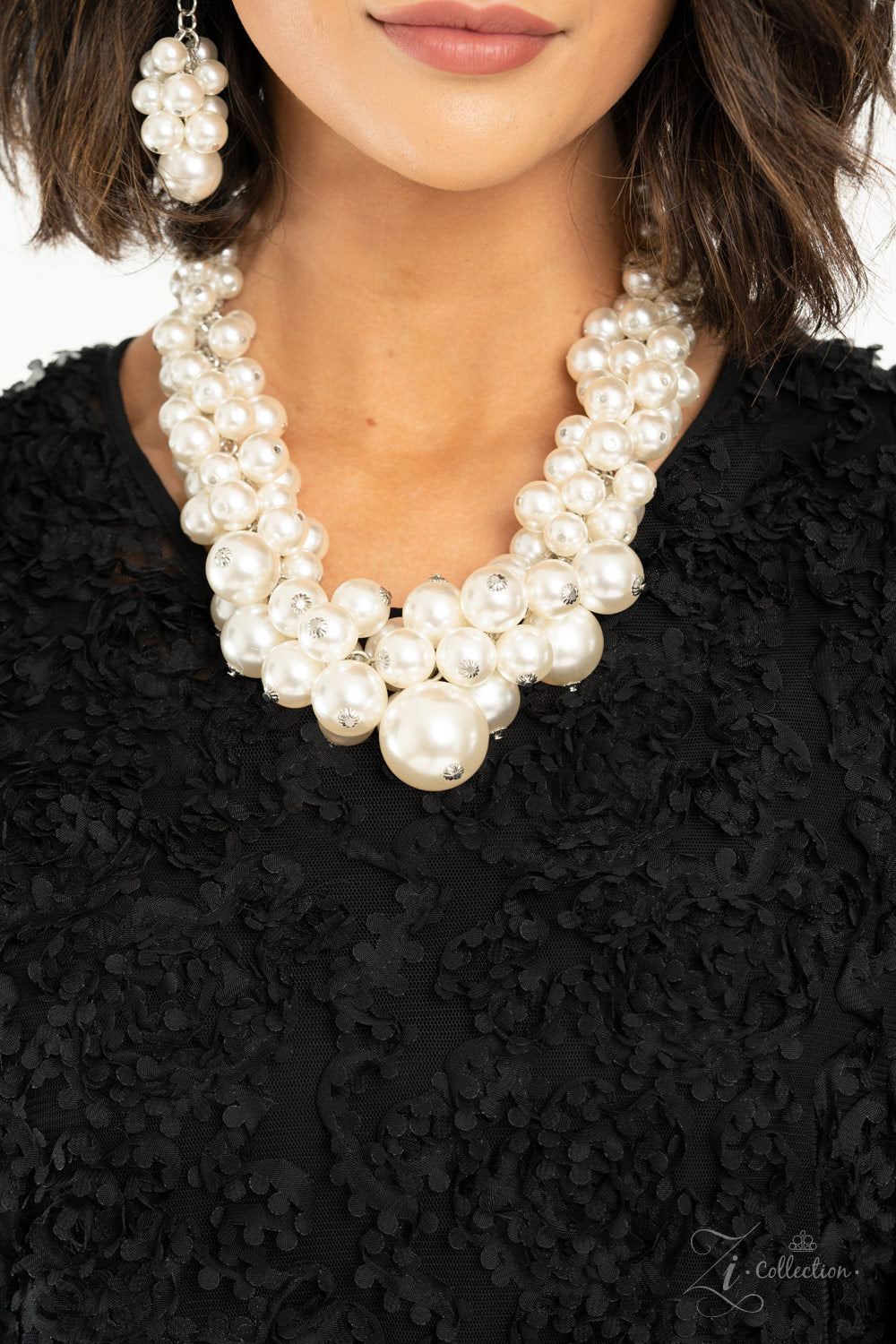 Paparazzi Accessories: Regal Zi Necklace