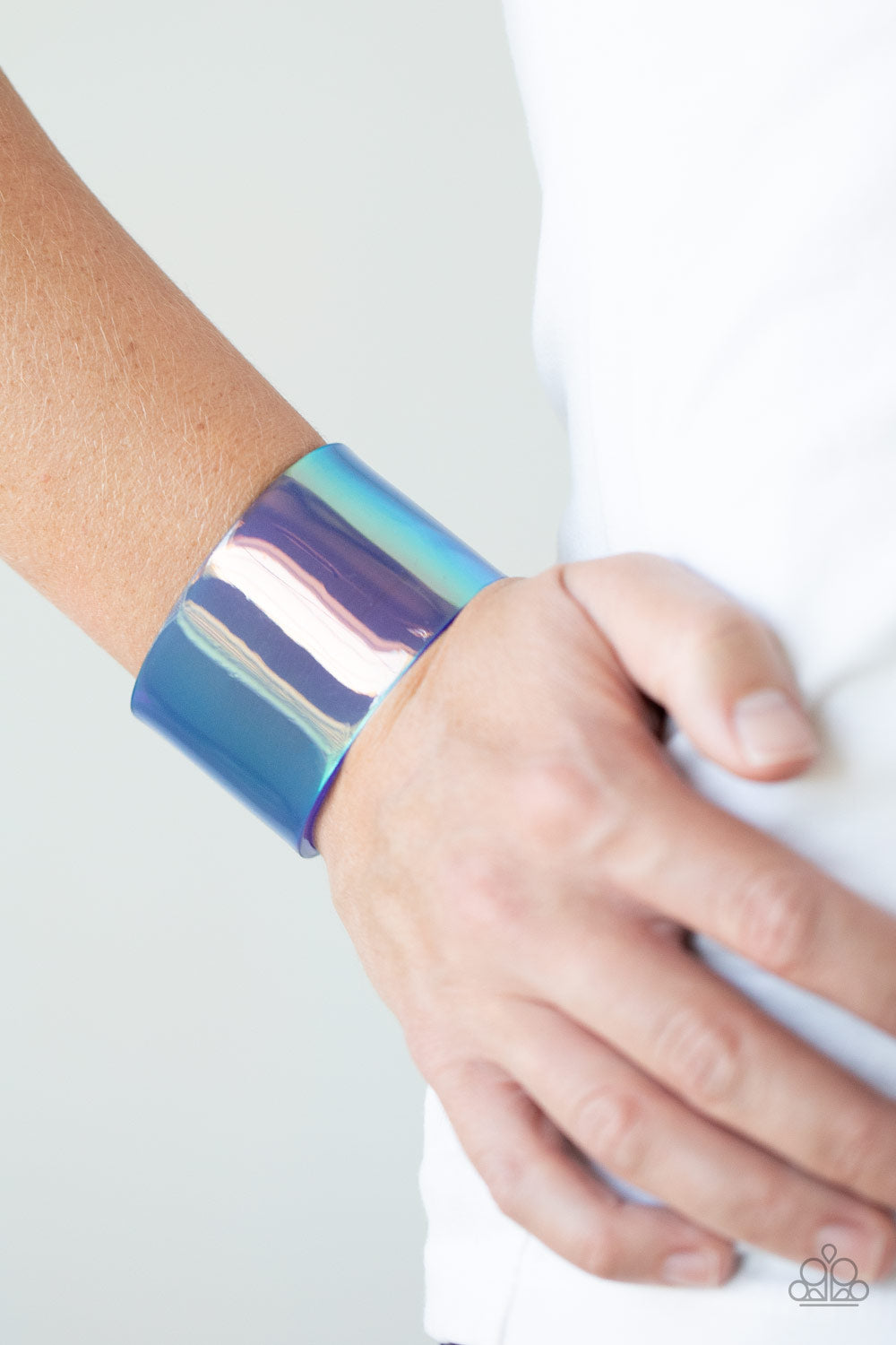 Paparazzi Accessories: Holographic Aura - Blue Bracelet