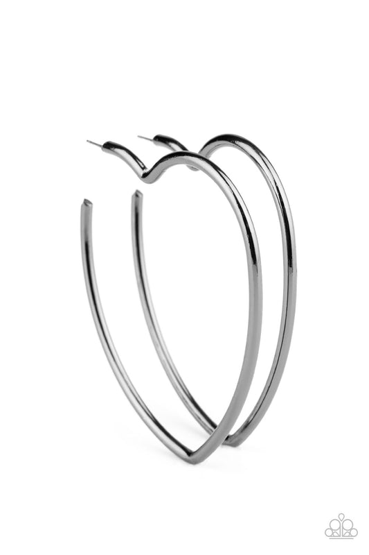 Paparazzi Accessories: Heartbreaker Hustle - Black Earring