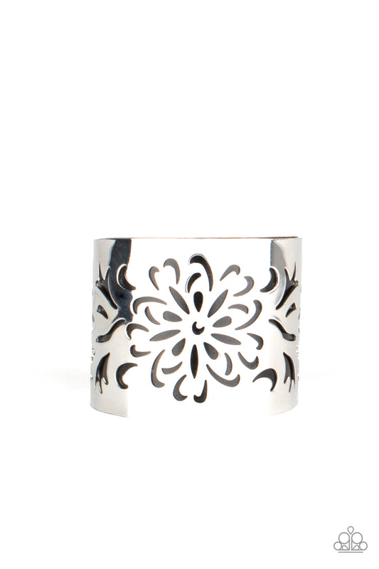 Paparazzi Accessories: Get Your Bloom On - Black Bracelet