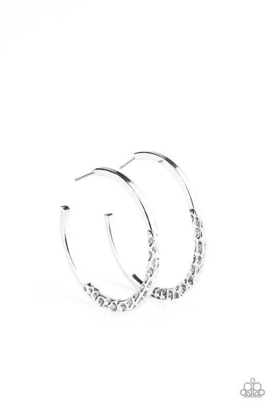 Paparazzi Accessories: Imprinted Intensity - Silver Earring