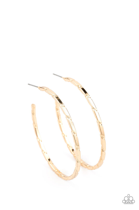 Paparazzi Accessories: Unregulated - Gold Earring