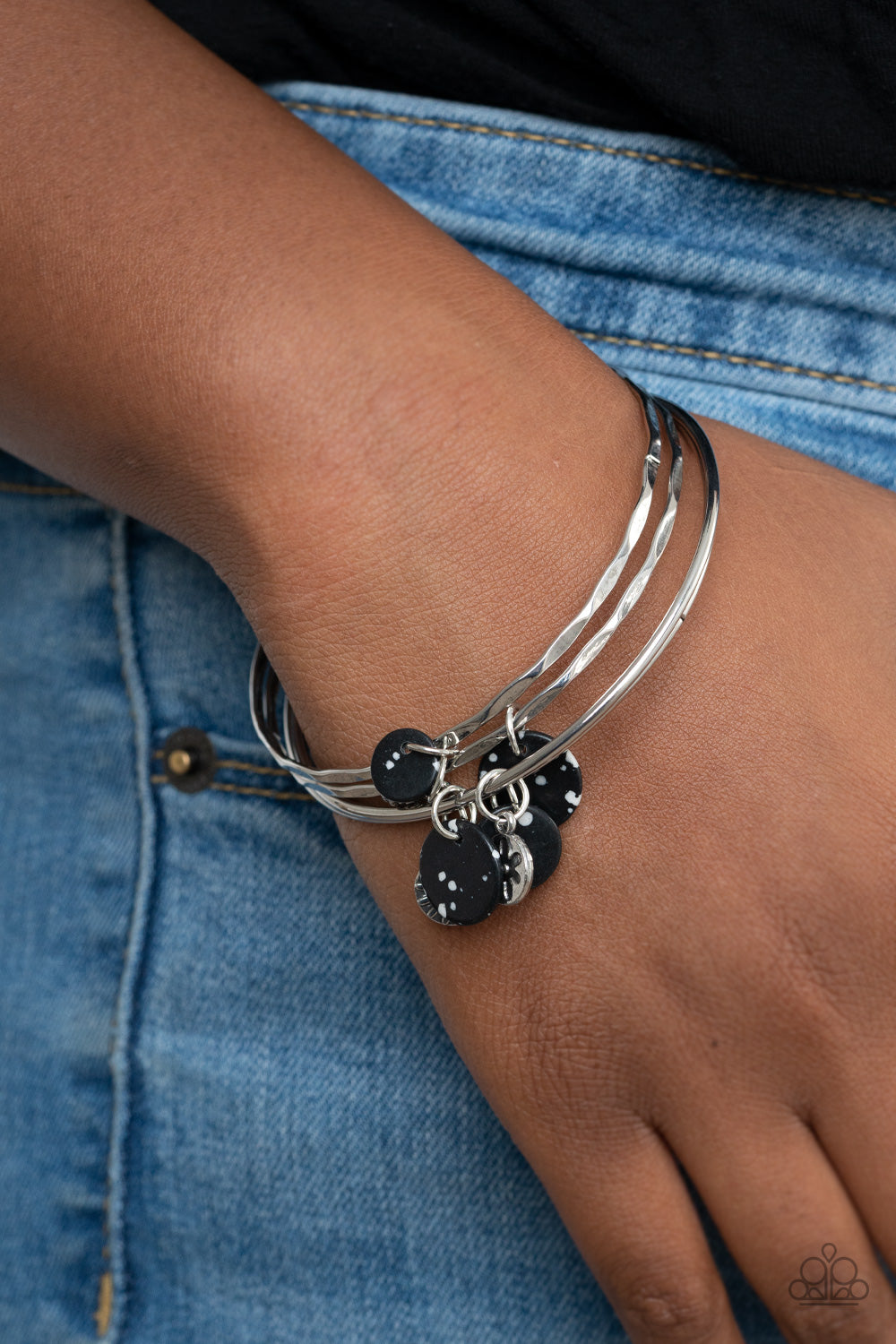 Paparazzi Accessories: Prairie Plains - Black Bracelet