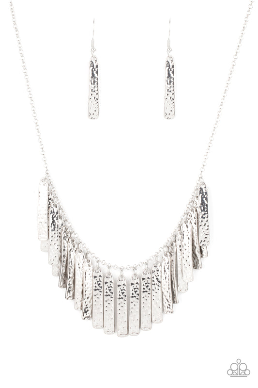 Paparazzi Accessories: Metallic Muse - Silver Necklace