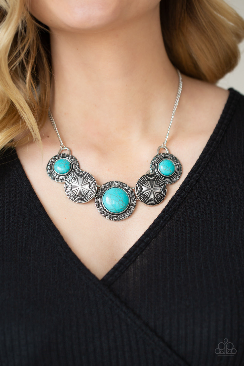 Paparazzi Accessories: Canyon Cottage - Blue Necklace