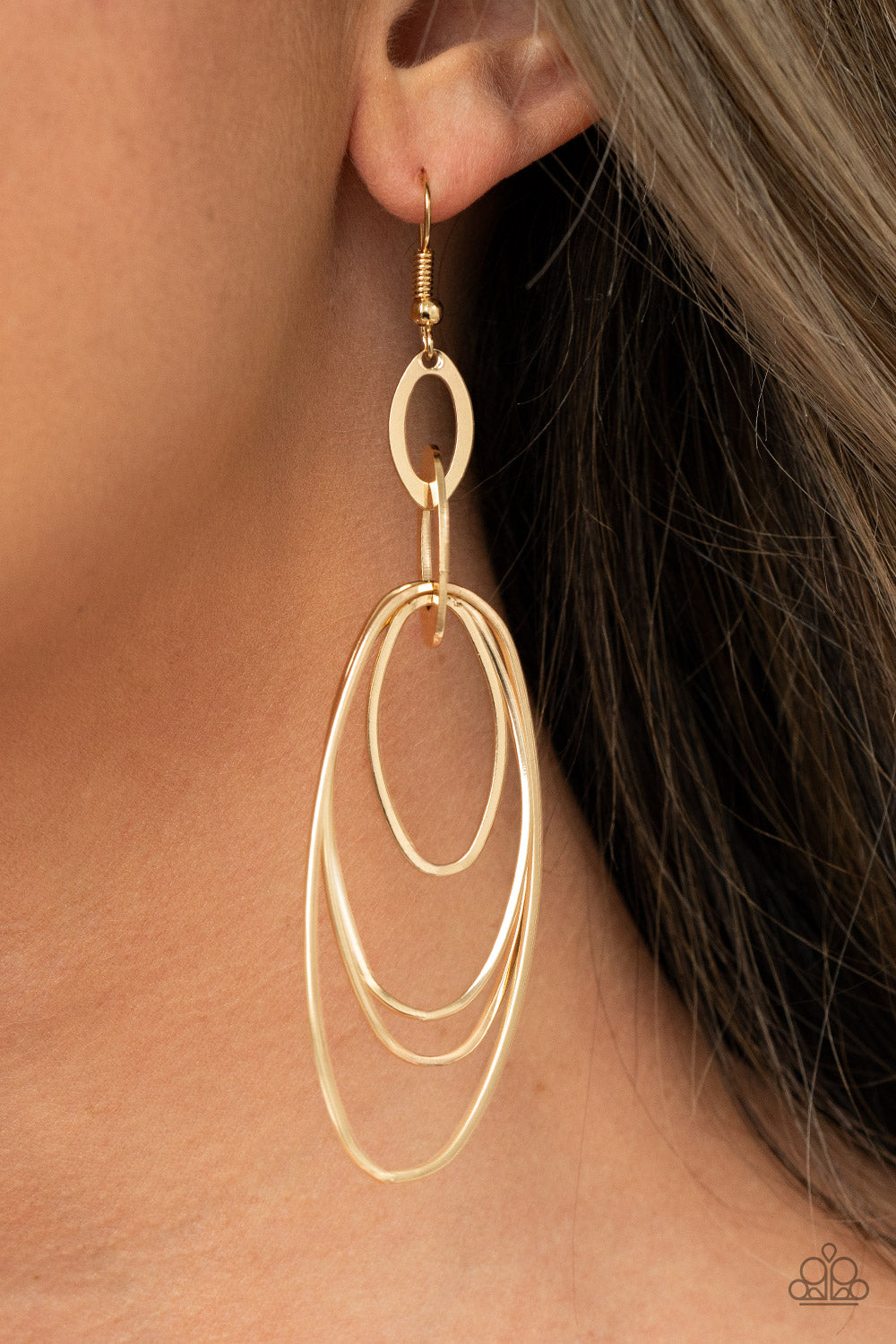 Paparazzi Accessories: OVAL The Moon - Gold Earring