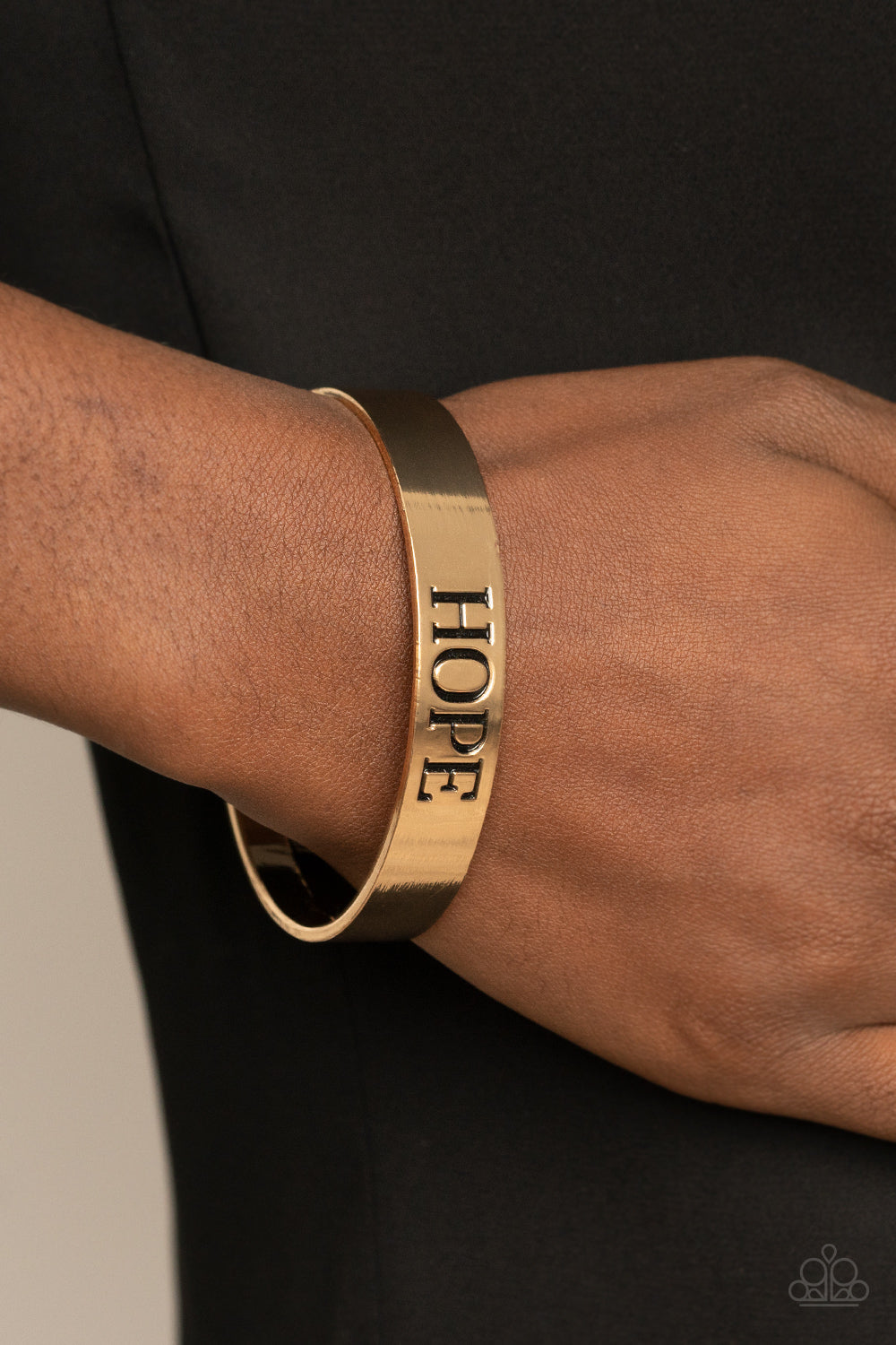 Paparazzi Accessories: Hope Makes The World Go Round - Gold Bracelet