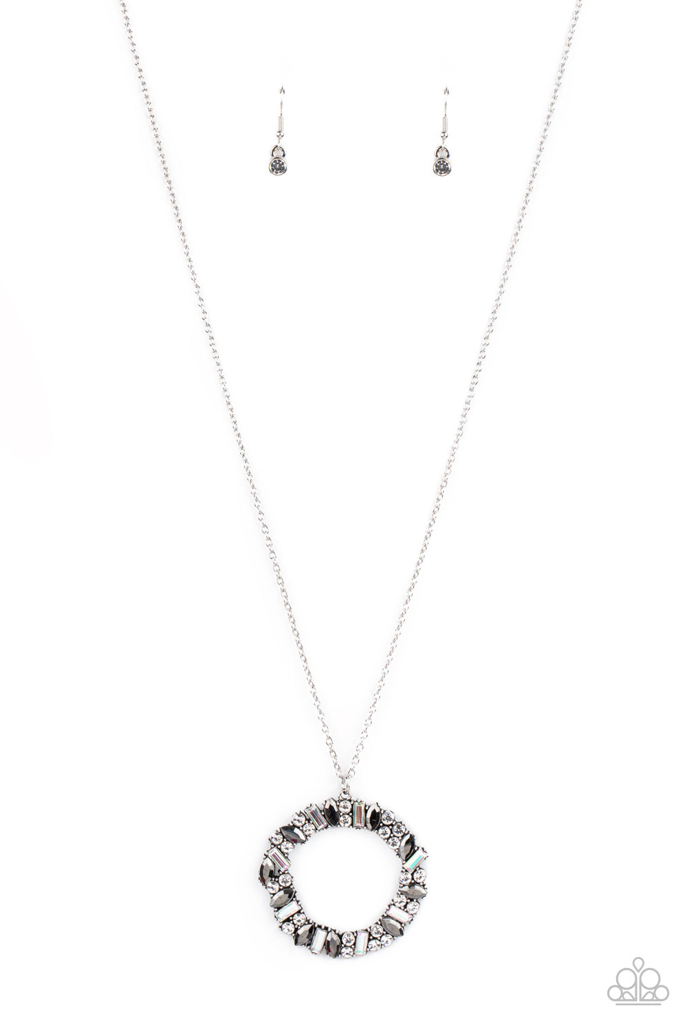 Paparazzi Accessories: Wreathed in Wealth - Silver Necklace