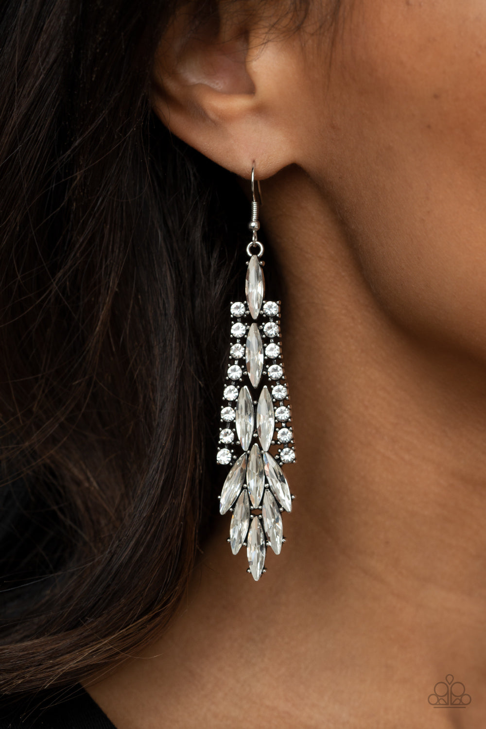 Paparazzi Accessories: Crown Heiress - White Earring