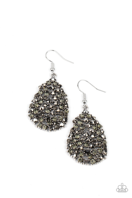 Paparazzi Accessories: Daydreamy Dazzle - Silver Earring