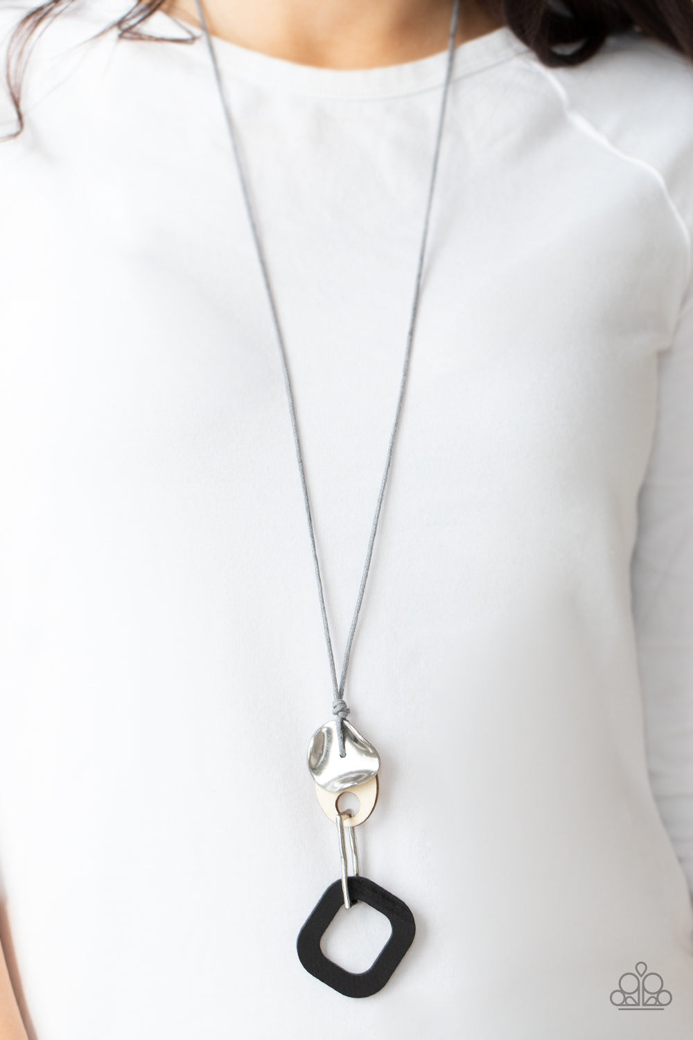 Paparazzi Accessories: Top Of The WOOD Chain - Black Necklace