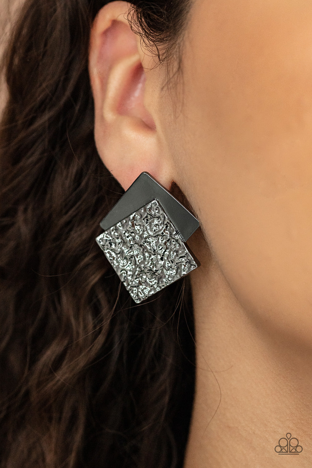 Paparazzi Accessories: Square With Style - Black Earring