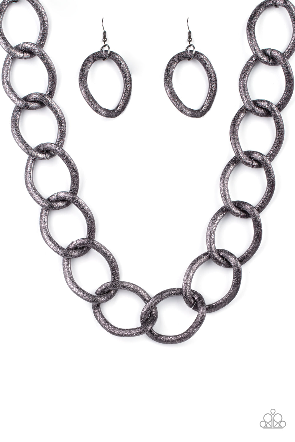 Paparazzi Accessories: Industrial Intimidation - Black Necklace