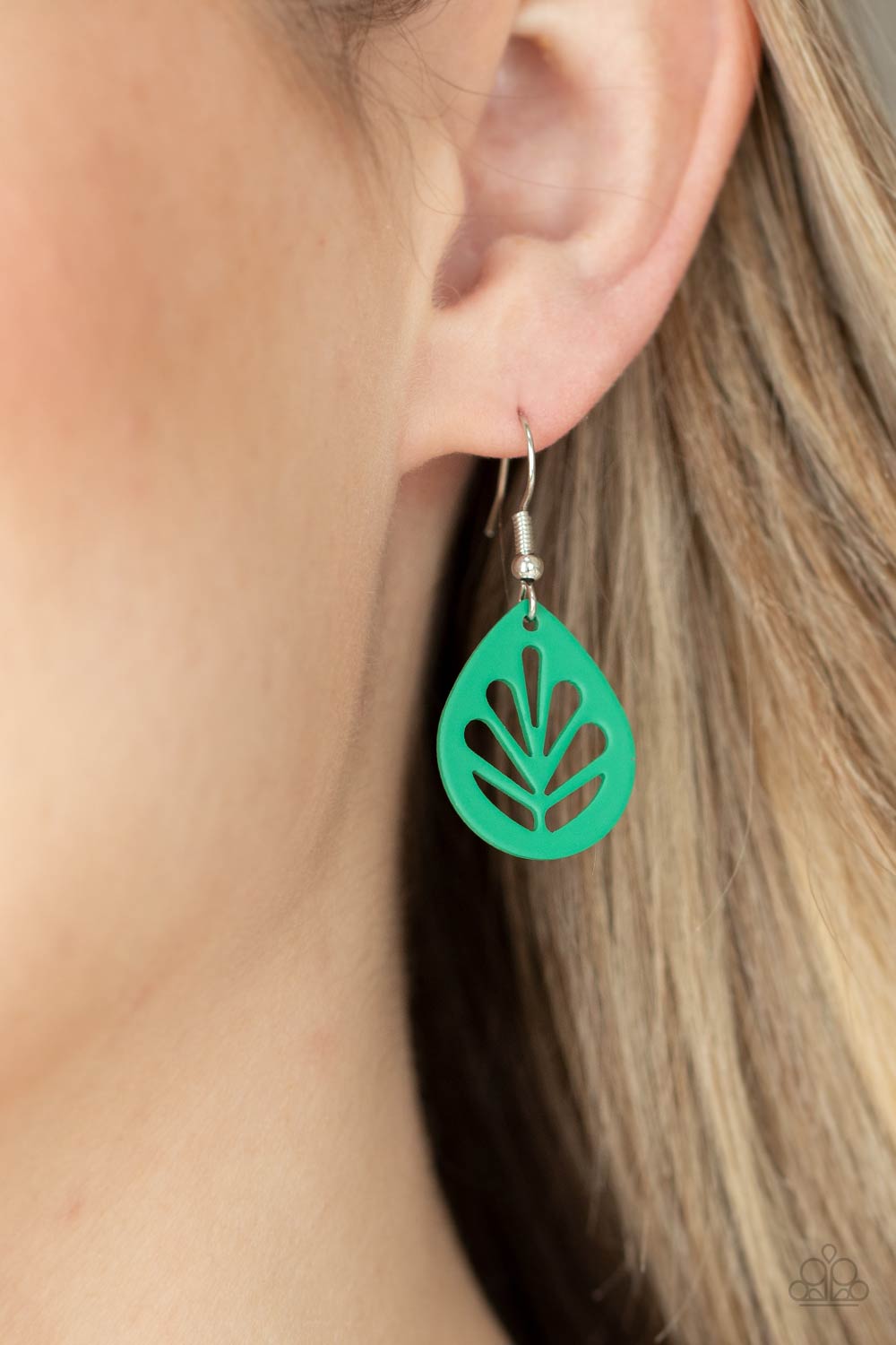 Paparazzi Accessories: LEAF Yourself Wide Open - Green Earring