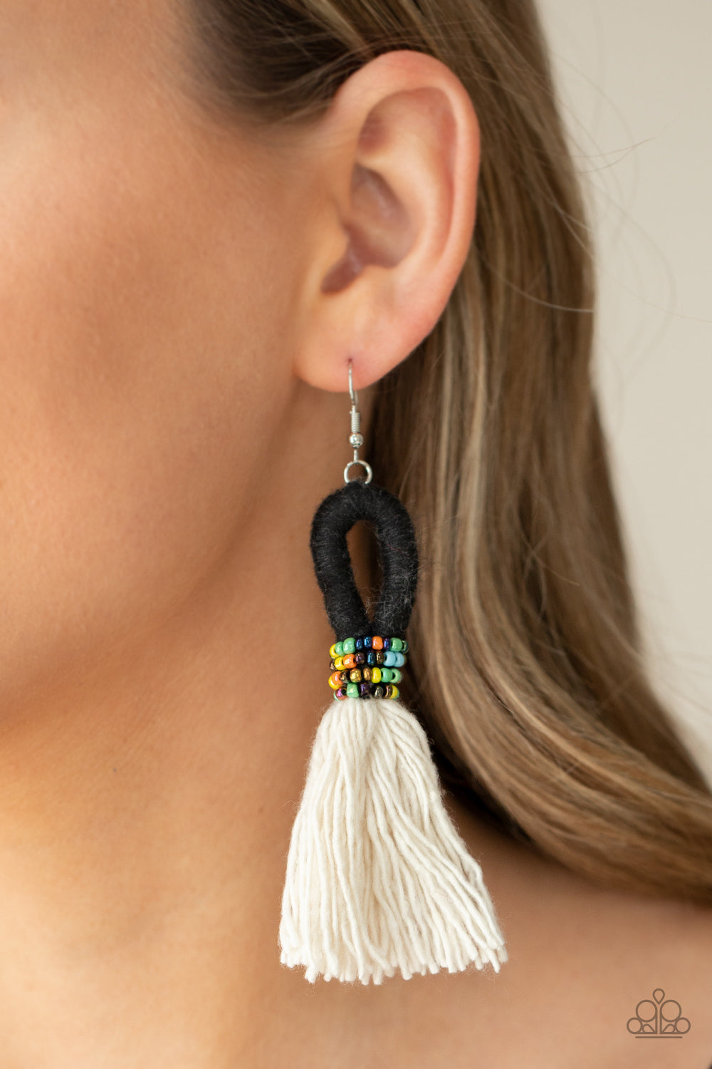 Paparazzi Accessories: The Dustup - Black Earring