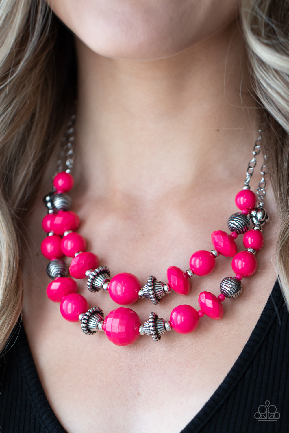 Paparazzi Accessories: Upscale Chic - Pink Necklace