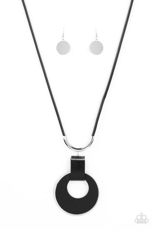 Paparazzi Accessories: Luxe Crush - Black Necklace