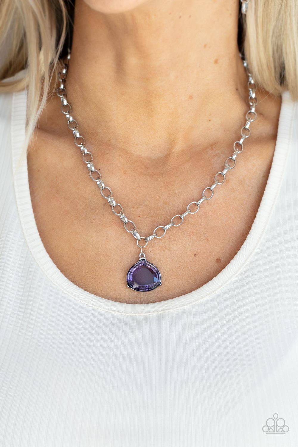 Paparazzi Accessories: Gallery Gem - Purple Necklace