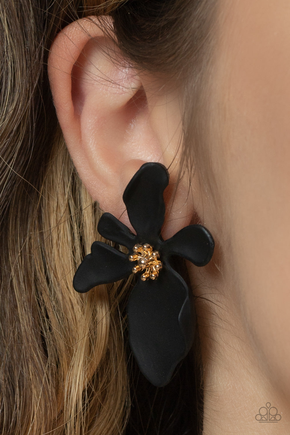 Paparazzi Accessories: Hawaiian Heiress - Black Earring