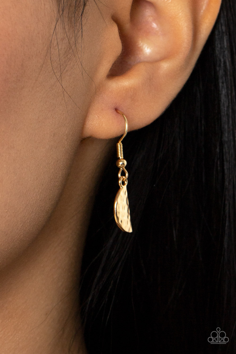 Paparazzi Accessories: Lunar Jungle - Gold Necklace