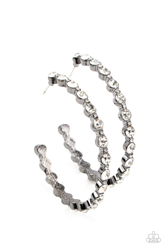 Paparazzi Accessories: Royal Reveler - Black