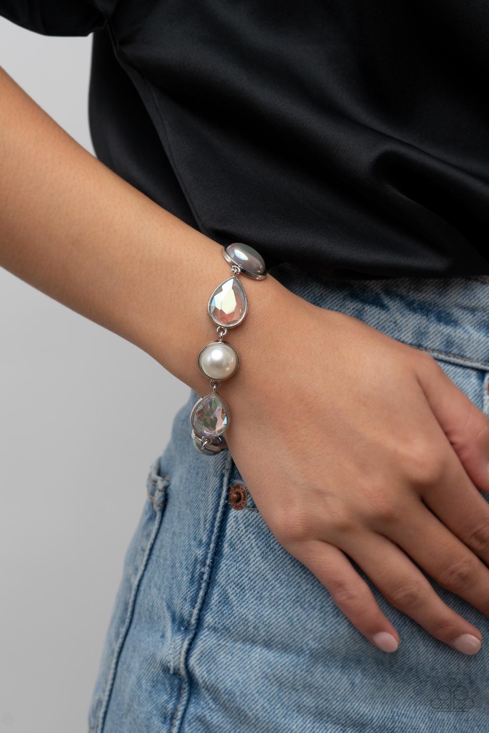 Paparazzi Accessories: Nostalgically Nautical - Silver Bracelet