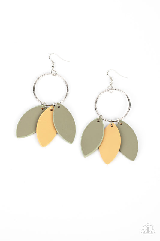 Paparazzi Accessories: Leafy Laguna - Multi Earing