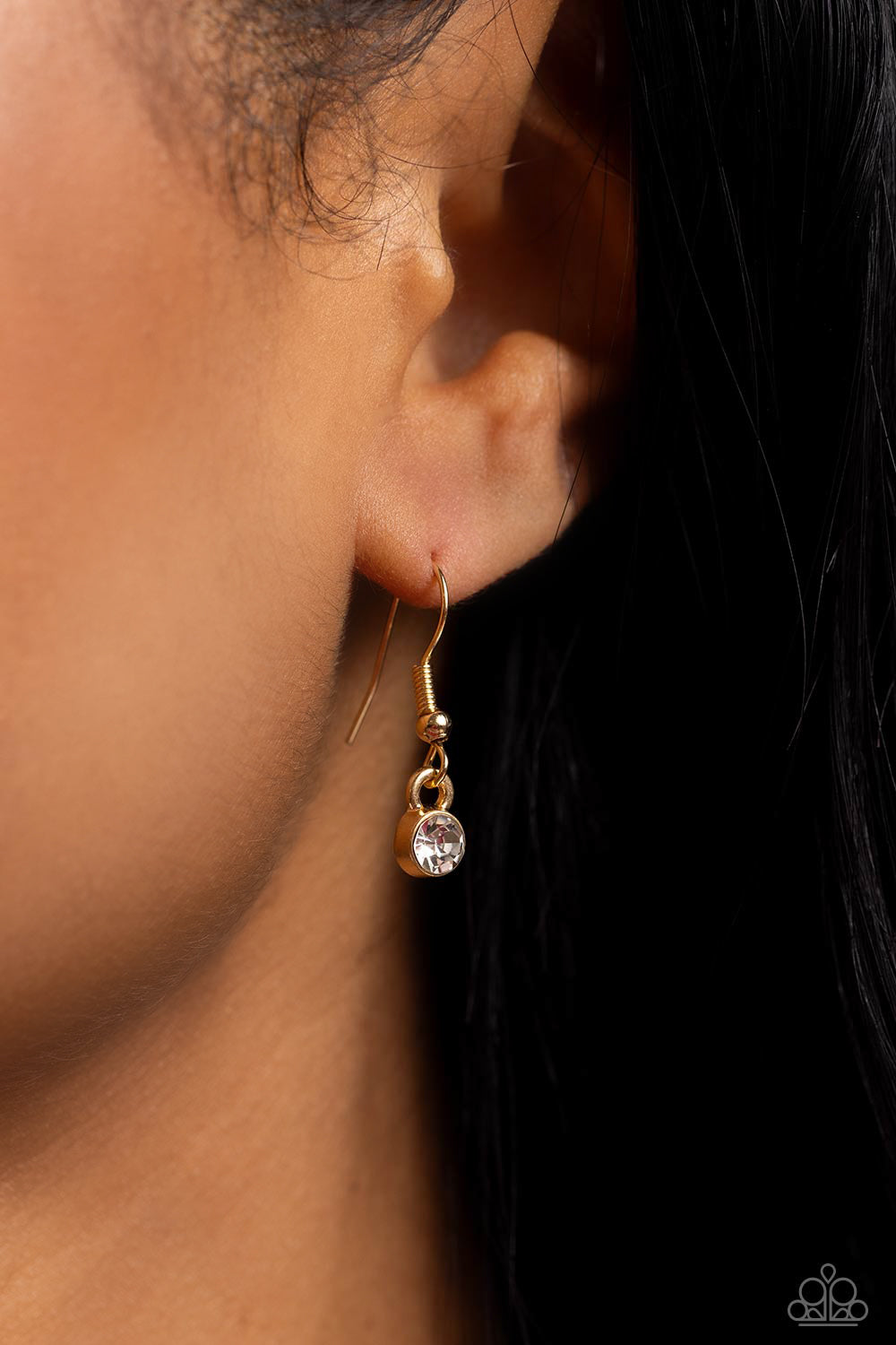 Paparazzi Accessories: Lavish Lariat - Gold Necklace