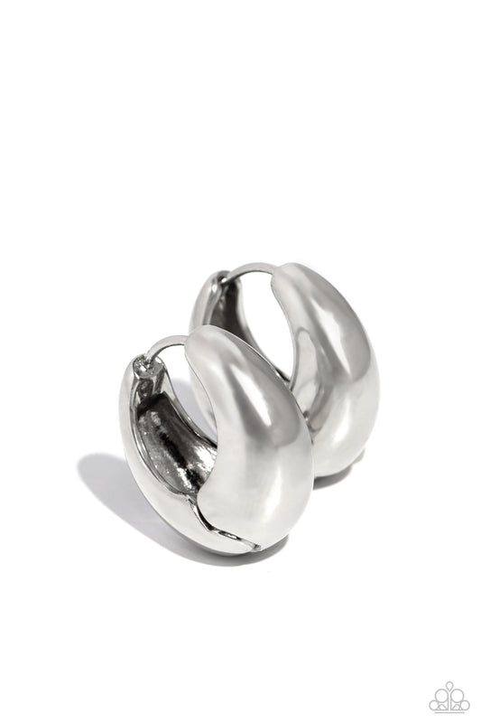 Paparazzi Accessories: Boss BEVEL - Silver Earring