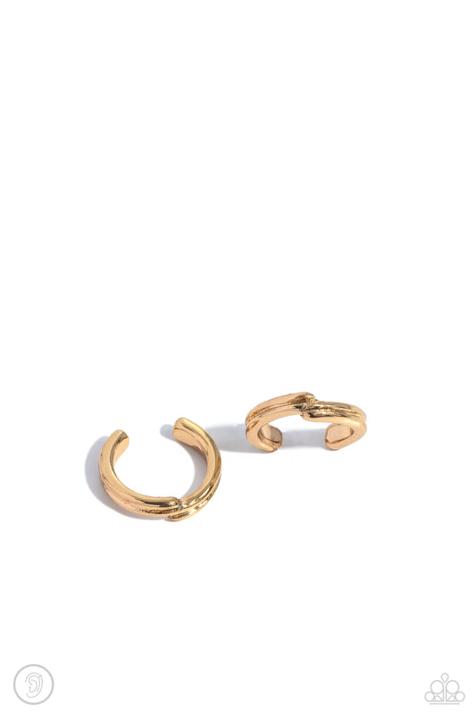 Paparazzi Accessories: Linear Legacy - Gold Ear Cuff