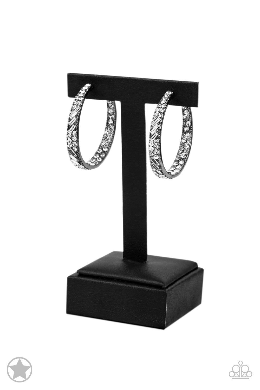 Paparazzi Accessories: GLITZY By Association - Gunmetal Earring